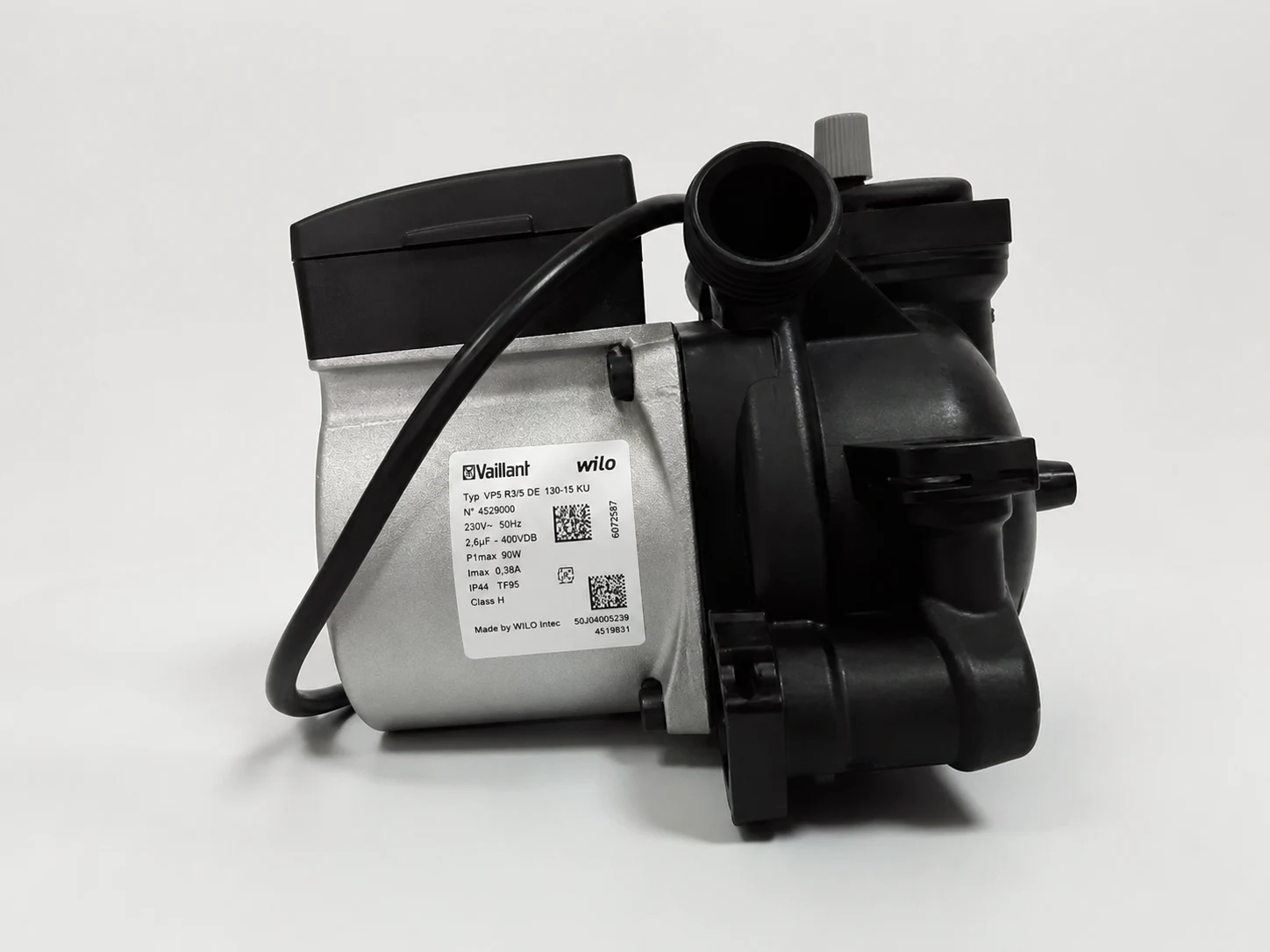 Насос циркуляционный для Vaillant turboTEC plus 32-36 кВт — ракурс 2